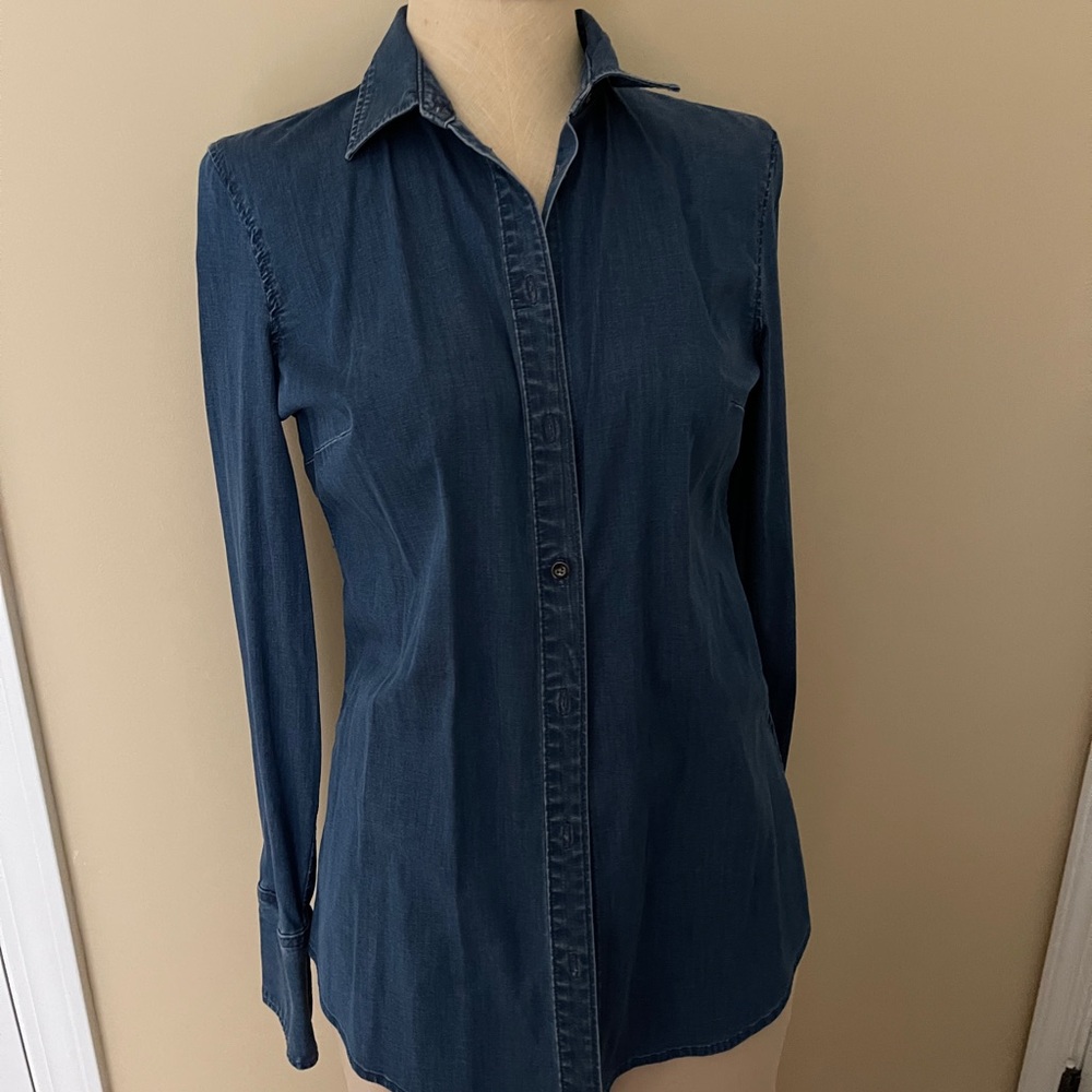 Women’s button down shirt